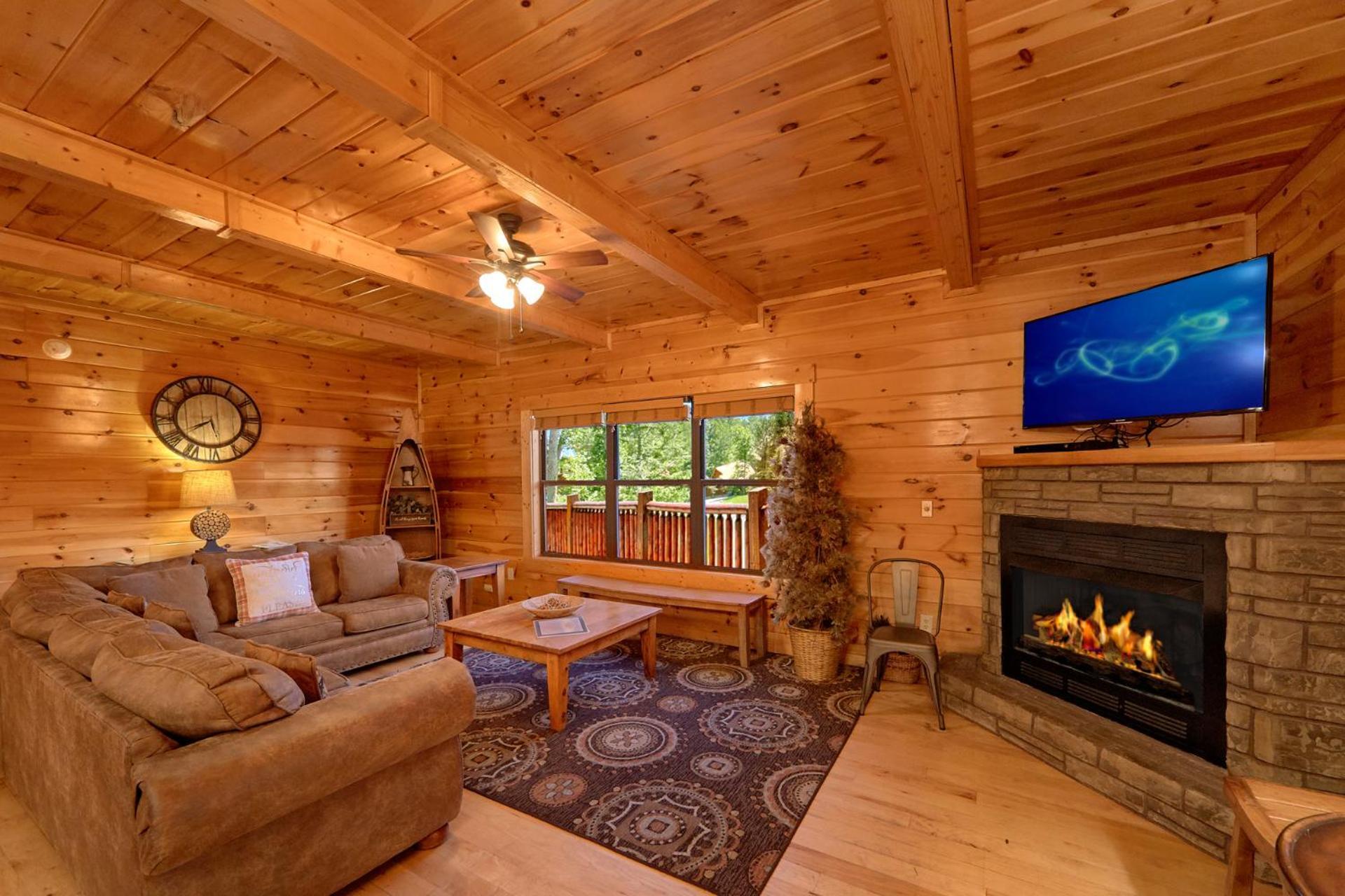 Misty Mountain Lodge Holiday Home Gatlinburg Bagian luar foto